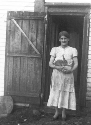 425: Elizabeth (Judge) Kerrivan. [courtesy of Jenny (Kerrivan) Harvie]  - daughter of Peter Judge &amp;amp; Bridget Norman, married Joseph Kerrivan